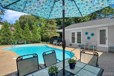 11 Rue Grand Drive, Lake Saint Louis, MO 63367 - Photo 6