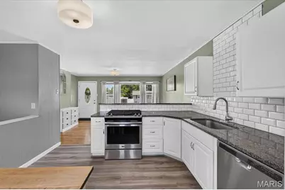 11376 Revere Lane, Saint Louis, MO 63128 - Photo 10