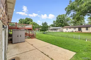 2303 Broken Horse Ln, Saint Louis, MO 63129 - Photo 24