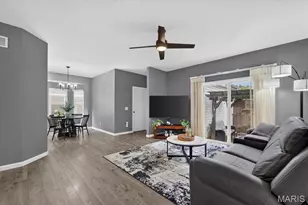 206 Hawksbury Pl, O'Fallon, MO 63368 - Photo 14