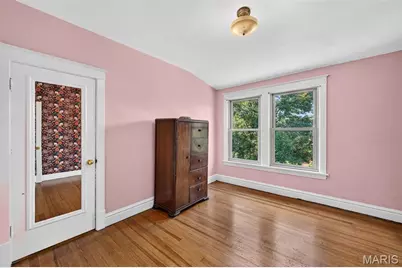 5085 Milentz Avenue, Saint Louis, MO 63109 - Photo 12