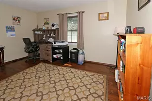 6726 Christina Marie Ln, Hazelwood, MO 63042 - Photo 16