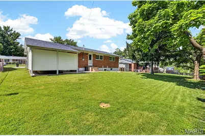 10813 Waycroff Drive, Saint Louis, MO 63114 - Photo 34