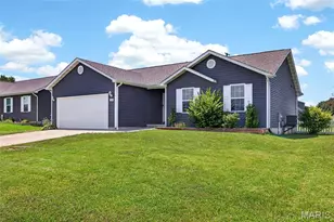 153 Rockford Dr, Troy, MO 63379 - Photo 2