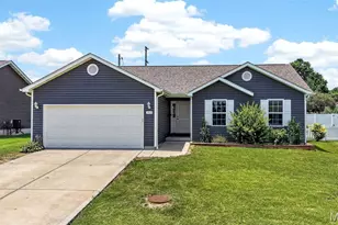 153 Rockford Dr, Troy, MO 63379 - Photo 1