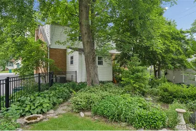 1439 S Elm Avenue, Webster Groves, MO 63119 - Photo 20
