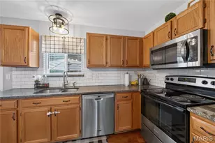 235 Royalltrail Ln, O'Fallon, MO 63368 - Photo 14