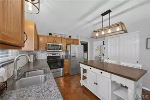 235 Royalltrail Ln, O'Fallon, MO 63368 - Photo 12