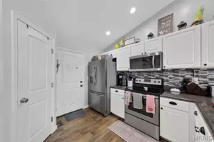 14 Cayden Roger Dr, Winfield, MO 63389 - Photo 8