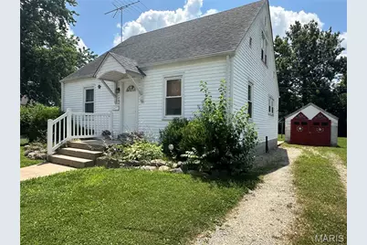 706 E Apple Avenue, Robertsville, MO 65066 - Photo 1