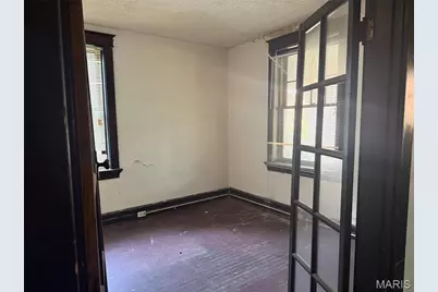 3924 N 19th Street, Saint Louis, MO 63107 - Photo 6