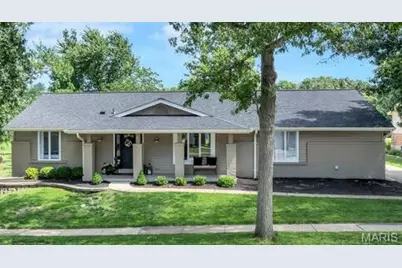 15578 Summer Lake Drive, Chesterfield, MO 63017 - Photo 1