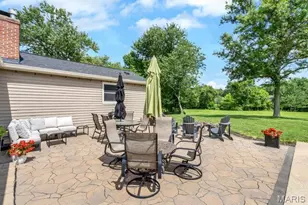 15578 Summer Lake Dr, Chesterfield, MO 63017 - Photo 34