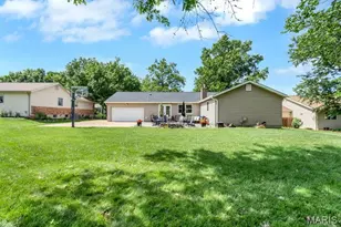 15578 Summer Lake Dr, Chesterfield, MO 63017 - Photo 36