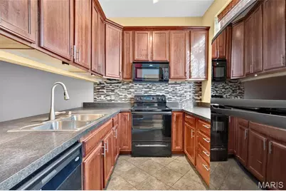 2641 Saint Vincent Avenue, Saint Louis, MO 63104 - Photo 6