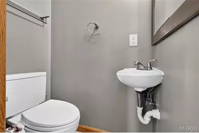 2641 Saint Vincent Avenue, Saint Louis, MO 63104 - Photo 8