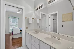 12402 Stratford Ridge Ct, Creve Coeur, MO 63141 - Photo 24