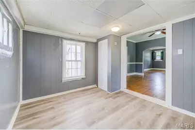 2428 Mary Avenue, Saint Louis, MO 63136 - Photo 8