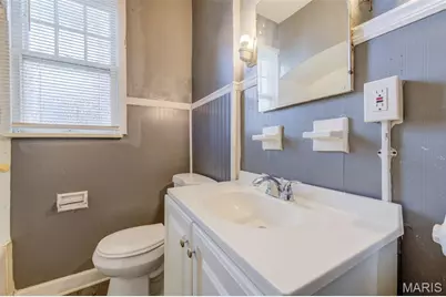 2428 Mary Avenue, Saint Louis, MO 63136 - Photo 14
