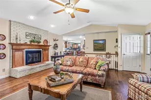 214 Alexander Ct, Festus, MO 63028 - Photo 2