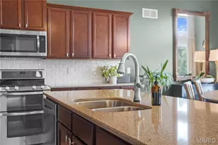 101 Countryshire Dr, Lake Saint Louis, MO 63367 - Photo 6