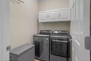 101 Countryshire Dr, Lake Saint Louis, MO 63367 - Photo 26