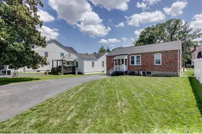8901 Moritz Avenue, Brentwood, MO 63144 - Photo 36