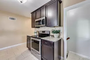 8901 Moritz Ave, Brentwood, MO 63144 - Photo 12
