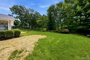 490 Maymont Dr, Ballwin, MO 63011 - Photo 38
