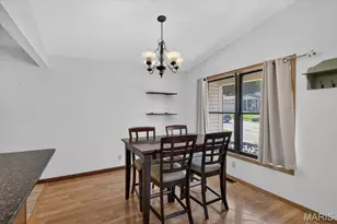 12127 Josephine Marie Dr, Maryland Heights, MO 63043 - Photo 12