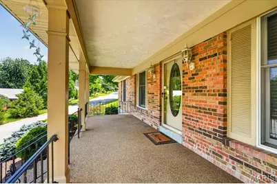 468 Falaise Drive, Creve Coeur, MO 63141 - Photo 6