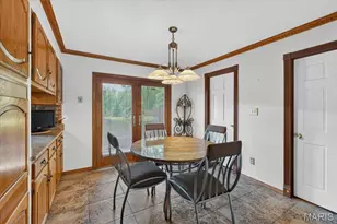 468 Falaise Dr, Creve Coeur, MO 63141 - Photo 18