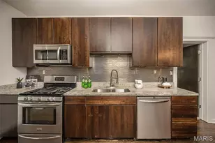 6418 W Park Ave, Saint Louis, MO 63139 - Photo 18
