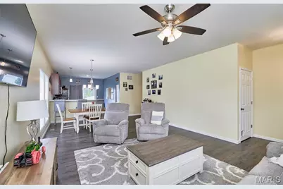 212 Barrington Ridge Lane, Wentzville, MO 63385 - Photo 10