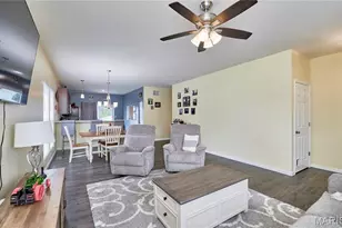 212 Barrington Ridge Ln, Wentzville, MO 63385 - Photo 10