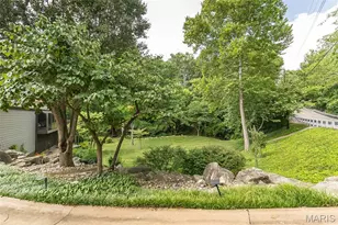 12420 Robyn Rd, Sunset Hills, MO 63127 - Photo 54