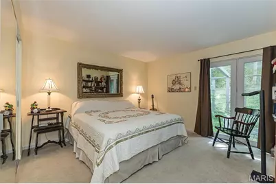 12420 Robyn Road, Sunset Hills, MO 63127 - Photo 32