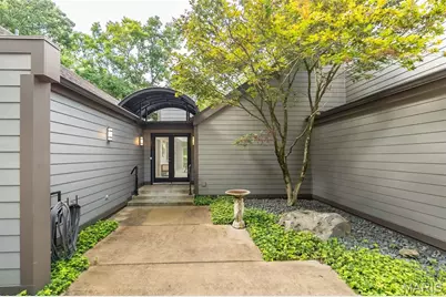 12420 Robyn Road, Sunset Hills, MO 63127 - Photo 1