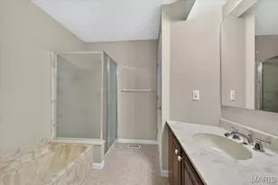 2739 Cripple Creek Dr, Oakville, MO 63129 - Photo 18
