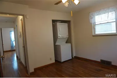 125 W Felton Avenue, Saint Louis, MO 63125 - Photo 8