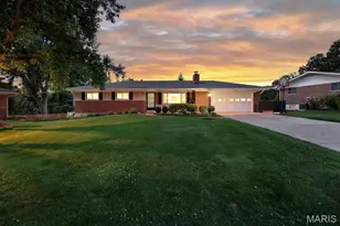11134 Saucier Dr, Creve Coeur, MO 63141 - Photo 1