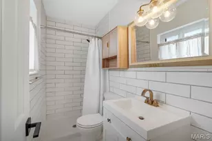 11134 Saucier Dr, Creve Coeur, MO 63141 - Photo 14