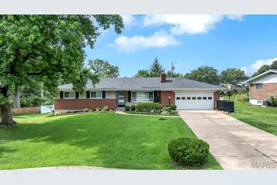 11134 Saucier Drive, Creve Coeur, MO 63141 - Photo 36