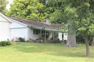 12954 Baalbek Dr, Sunset Hills, MO 63127 - Photo 10