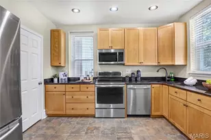 6851 Garner Ave, Saint Louis, MO 63139 - Photo 2