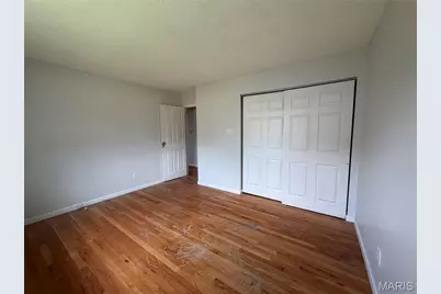 2290 Montagne Drive, Florissant, MO 63033 - Photo 14
