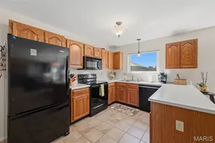 3281 Principia Ave, Saint Charles, MO 63301 - Photo 18