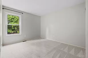 4855 Mehlbrook Dr, Saint Louis, MO 63129 - Photo 32