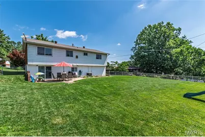 3628 Eileen Ann Drive, Saint Louis, MO 63129 - Photo 2