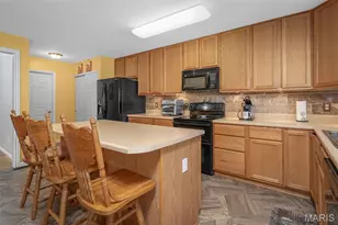 226 Charging Bear Dr, Wentzville, MO 63385 - Photo 14